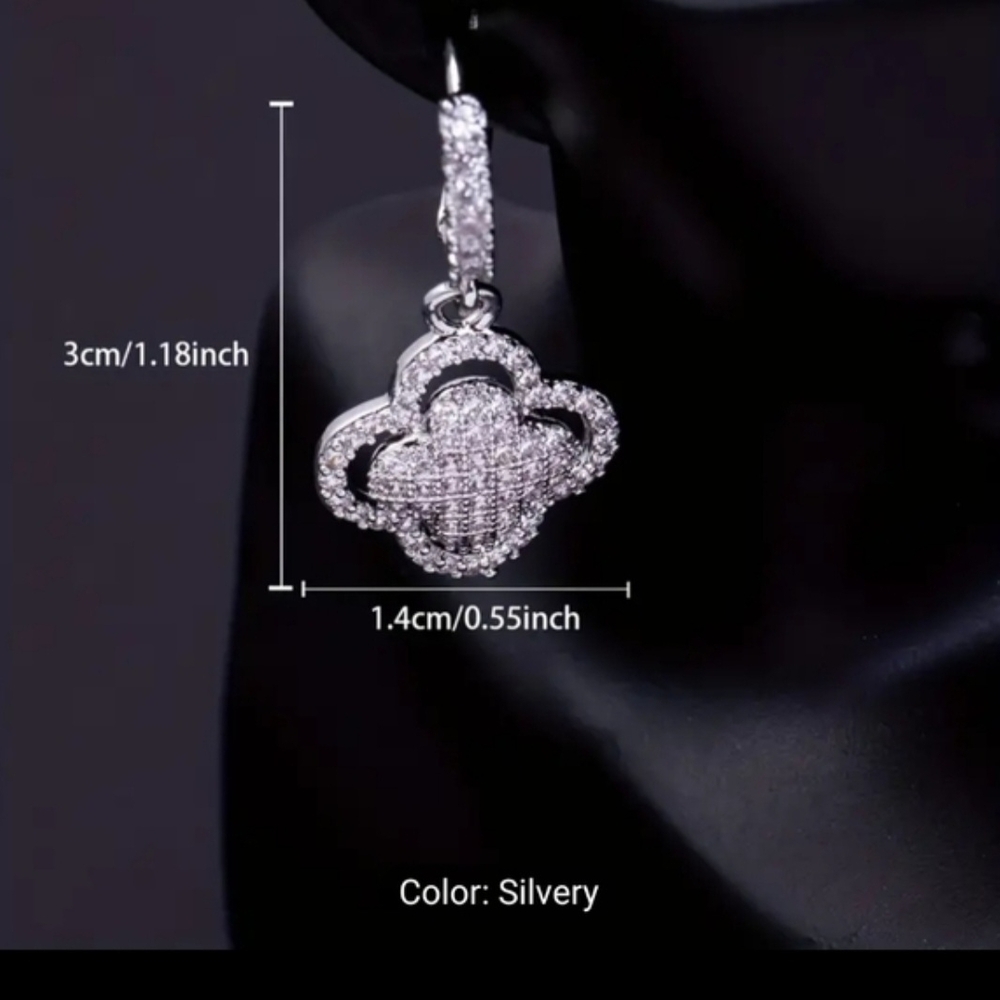 925 Sterling Silver Clover Dangle Earrings - Picture 4 of 6